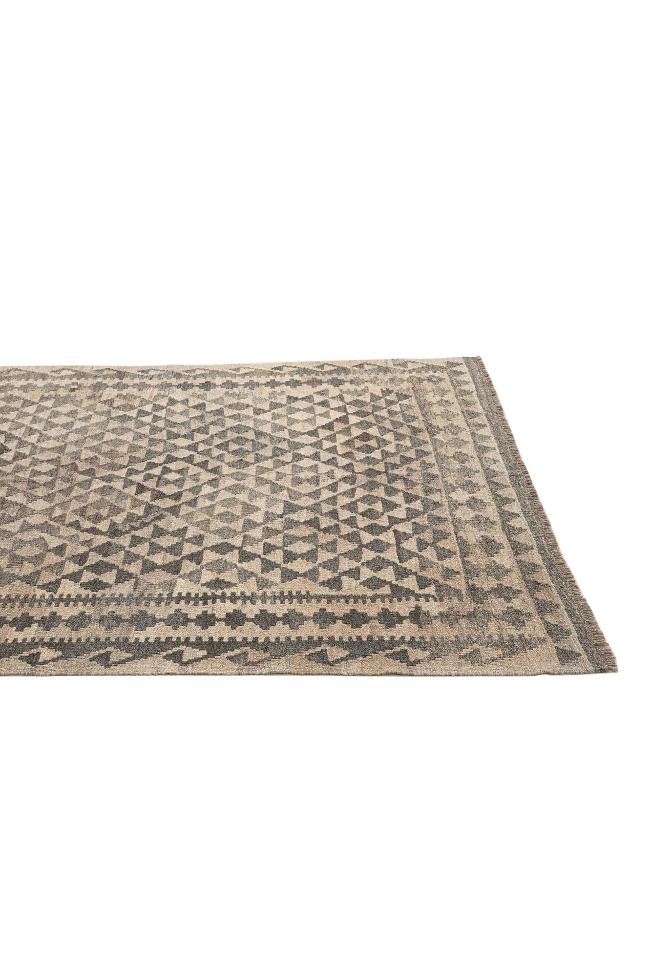 4' 11 x 6' 3 Hand Woven Kilim Maymana Wool Rug