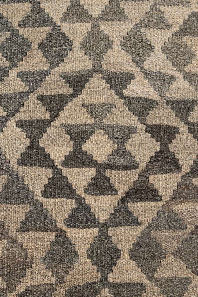 4' 11 x 6' 3 Hand Woven Kilim Maymana Wool Rug
