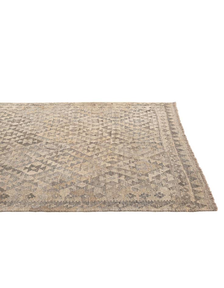Detail image of 4' 11 x 6' 3 Hand Woven Kilim Maymana Wool Rug