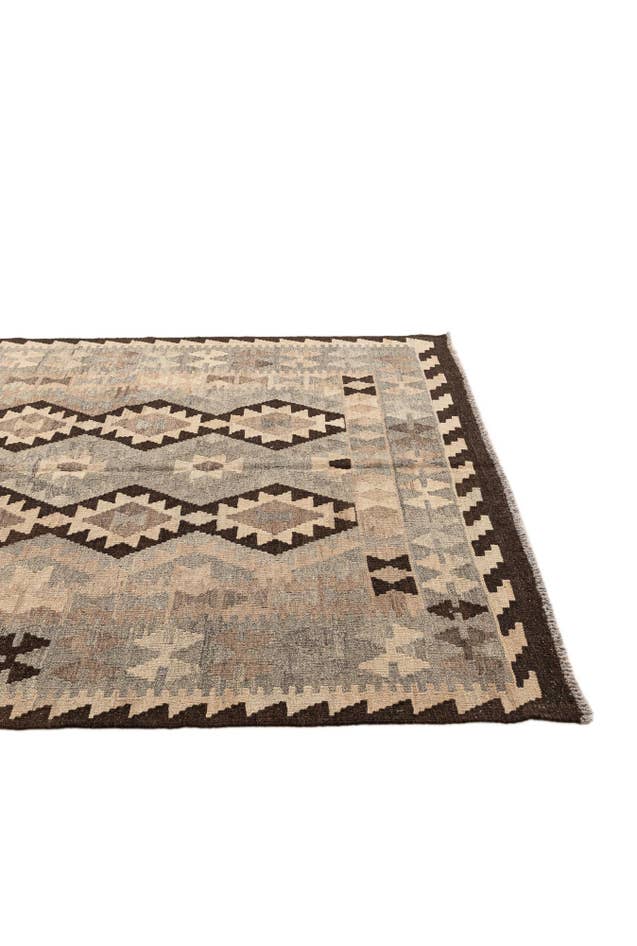 Detail image of 5' 1 x 6' 5 Hand Woven Kilim Maymana Wool Rug