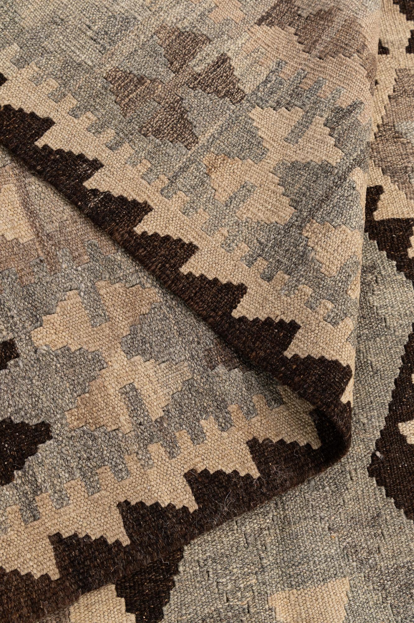 5' 1 x 6' 5 Hand Woven Kilim Maymana Wool Rug