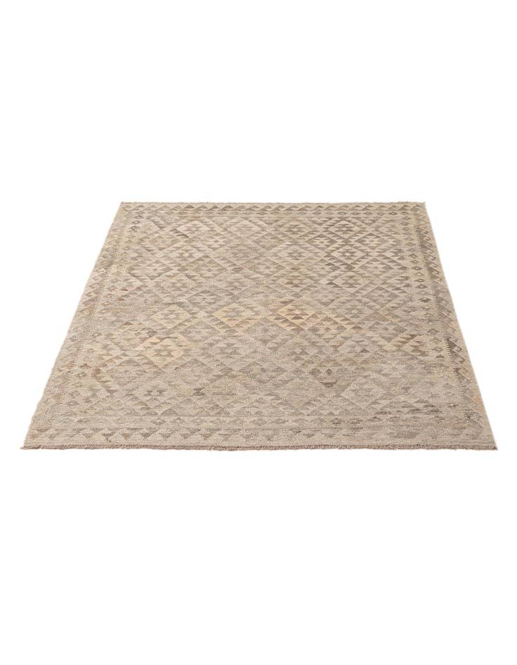Detail image of 5' x 6' 7 Hand Woven Kilim Maymana Wool Rug