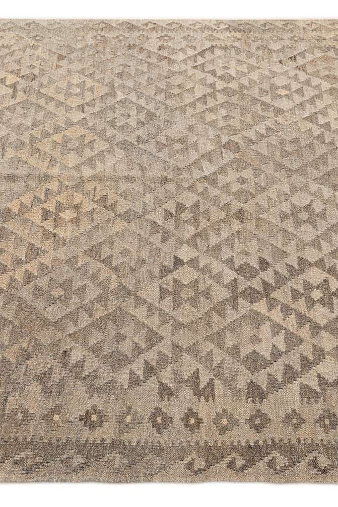 5' x 6' 7 Hand Woven Kilim Maymana Wool Rug