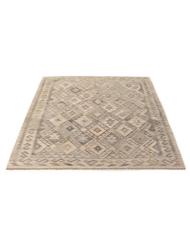 4' 11 x 6' 7 Hand Woven Kilim Maymana Wool Rug