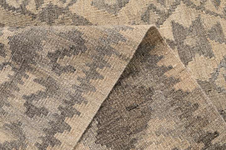 4' 11 x 6' 7 Hand Woven Kilim Maymana Wool Rug