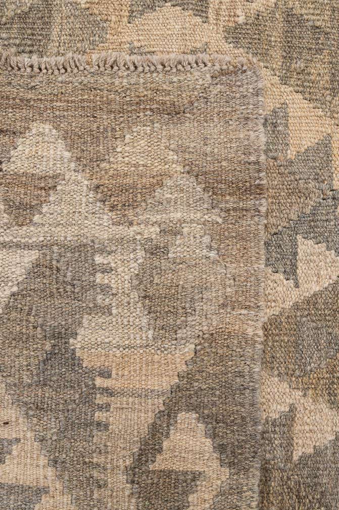 5' 1 x 6' 5 Hand Woven Kilim Maymana Wool Rug