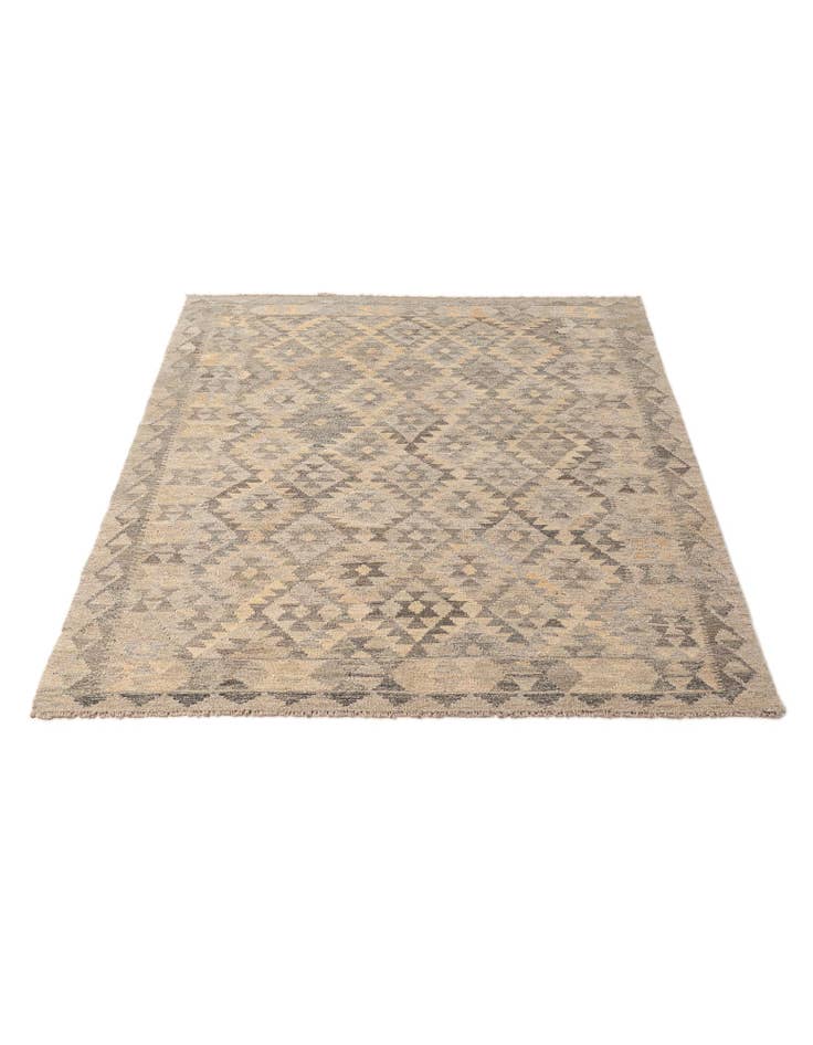 Detail image of 5' x 6' 6 Hand Woven Kilim Maymana Wool Rug