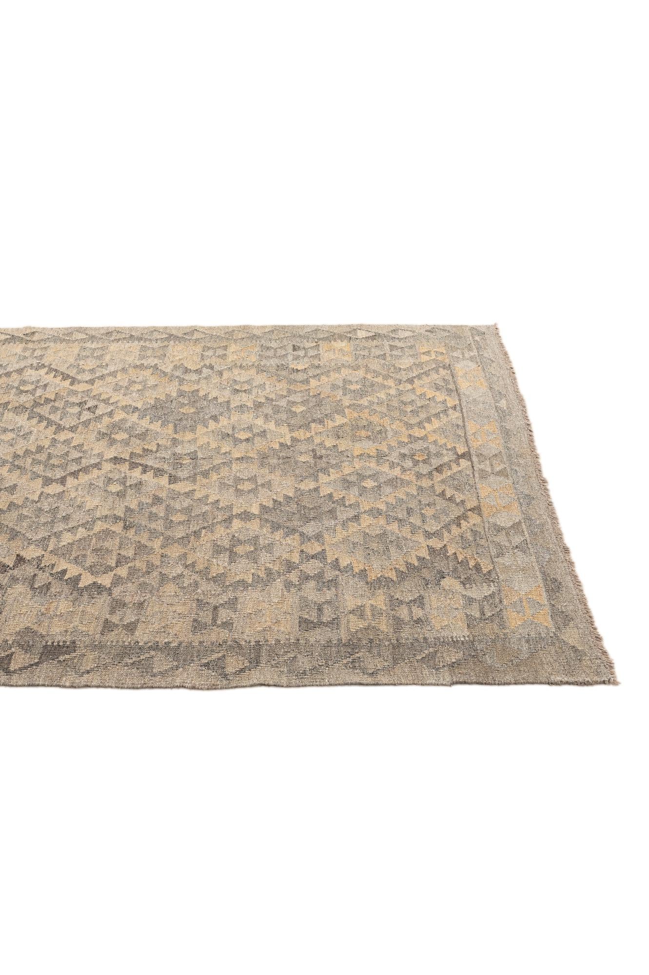 5' x 6' 6 Hand Woven Kilim Maymana Wool Rug