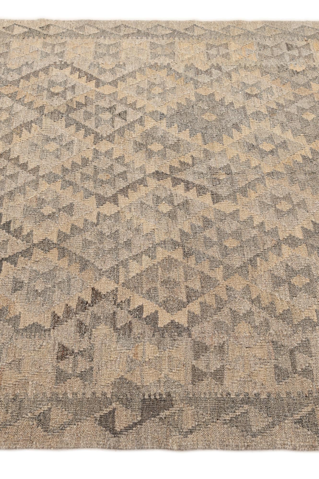 5' x 6' 6 Hand Woven Kilim Maymana Wool Rug