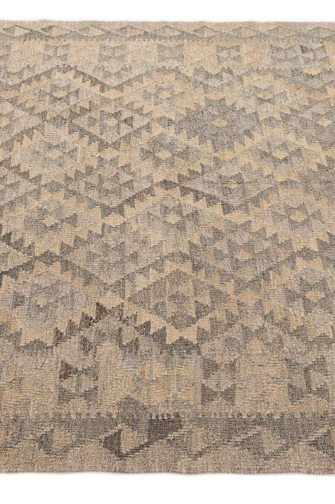 5' x 6' 6 Hand Woven Kilim Maymana Wool Rug