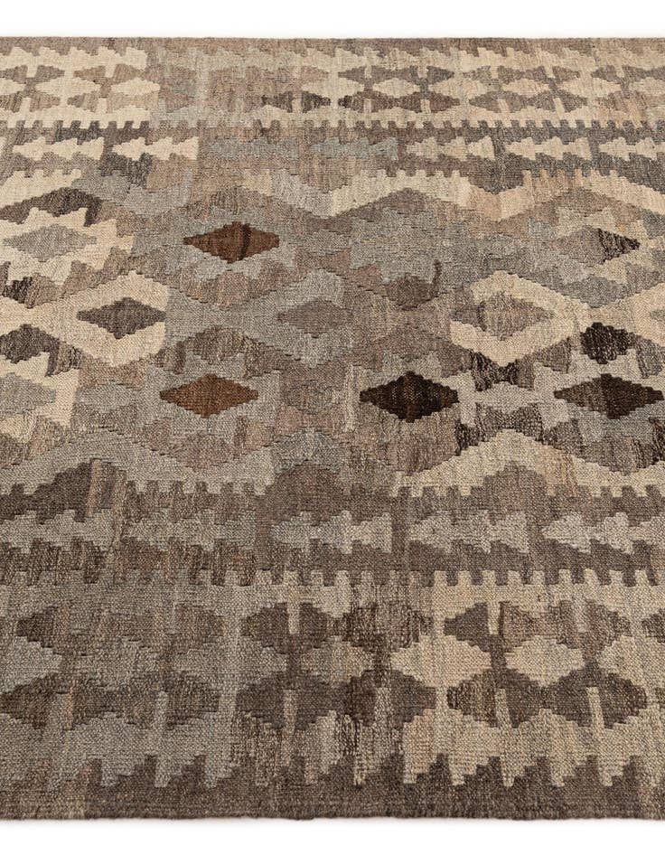 Detail image of 5' x 6' 7  Hand Woven Kilim Maymana Wool Rug