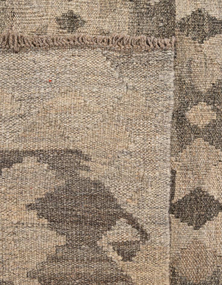 Detail image of 4' 11 x 6' 7  Hand Woven Kilim Maymana Wool Rug