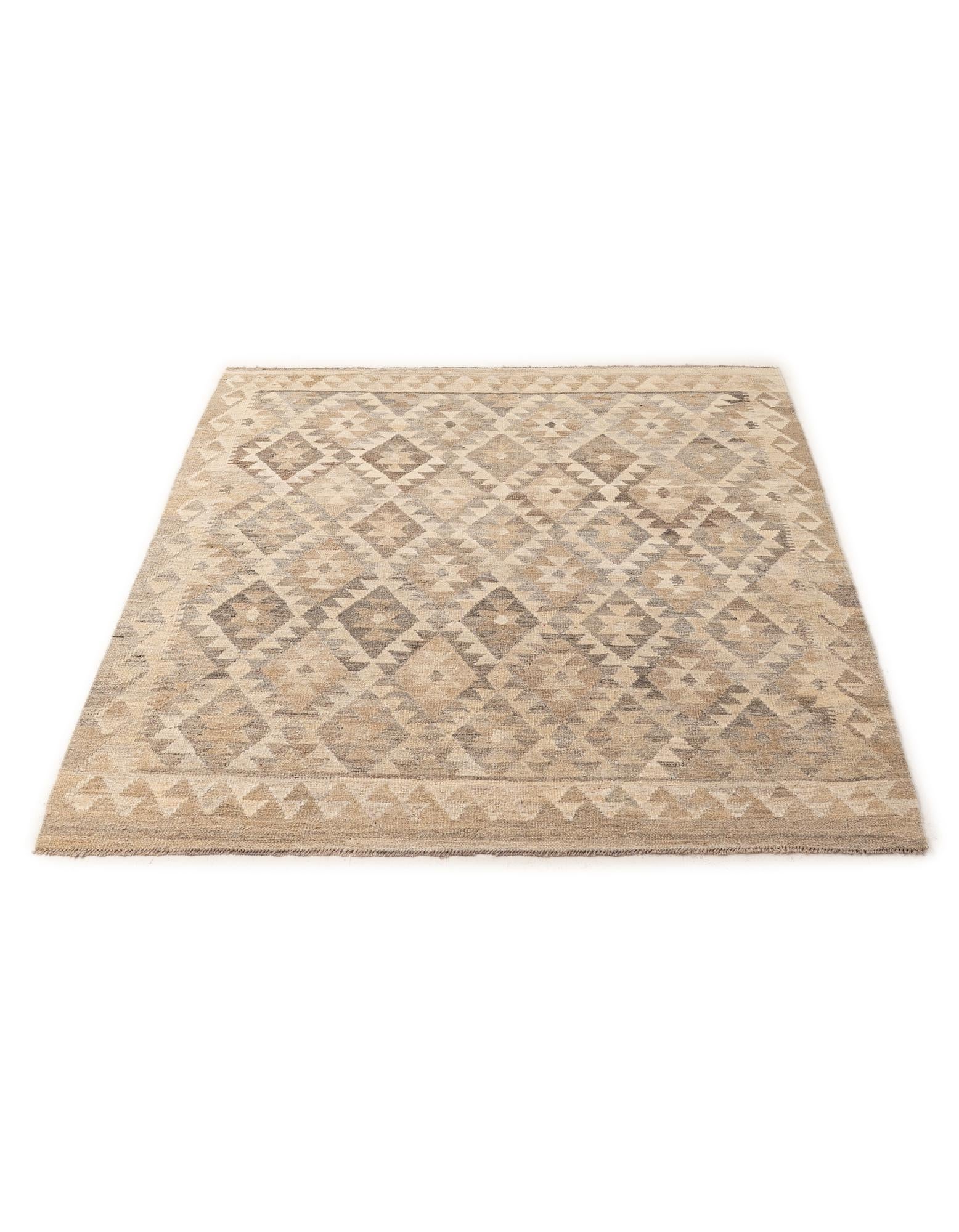 5' 2 x 6' 7 Hand Woven Kilim Maymana Wool Rug