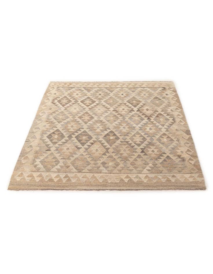 Detail image of 5' 2 x 6' 7 Hand Woven Kilim Maymana Wool Rug