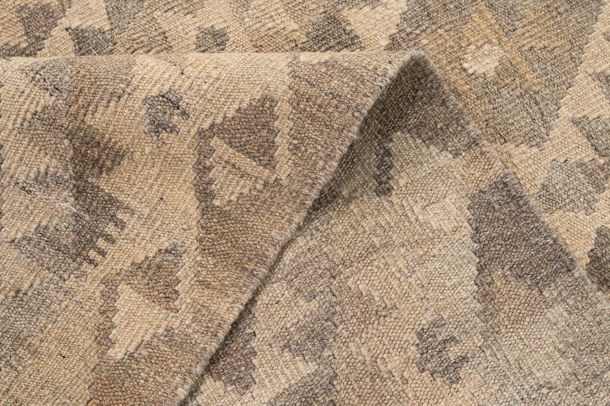 5' 2 x 6' 7 Hand Woven Kilim Maymana Wool Rug