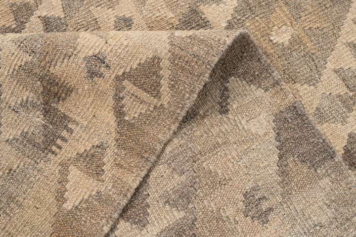 5' 2 x 6' 7 Hand Woven Kilim Maymana Wool Rug