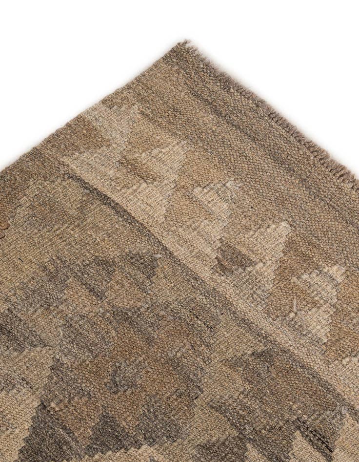 Detail image of 5' 2 x 6' 7  Hand Woven Kilim Maymana Wool Rug