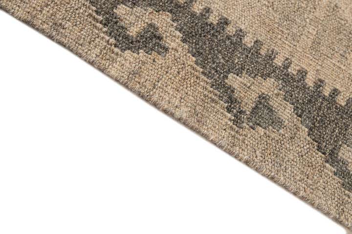 5' 1 x 6' 7 Hand Woven Kilim Maymana Wool Rug