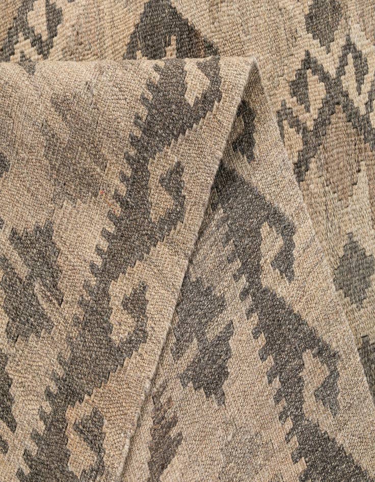 Detail image of 5' 1 x 6' 7  Hand Woven Kilim Maymana Wool Rug