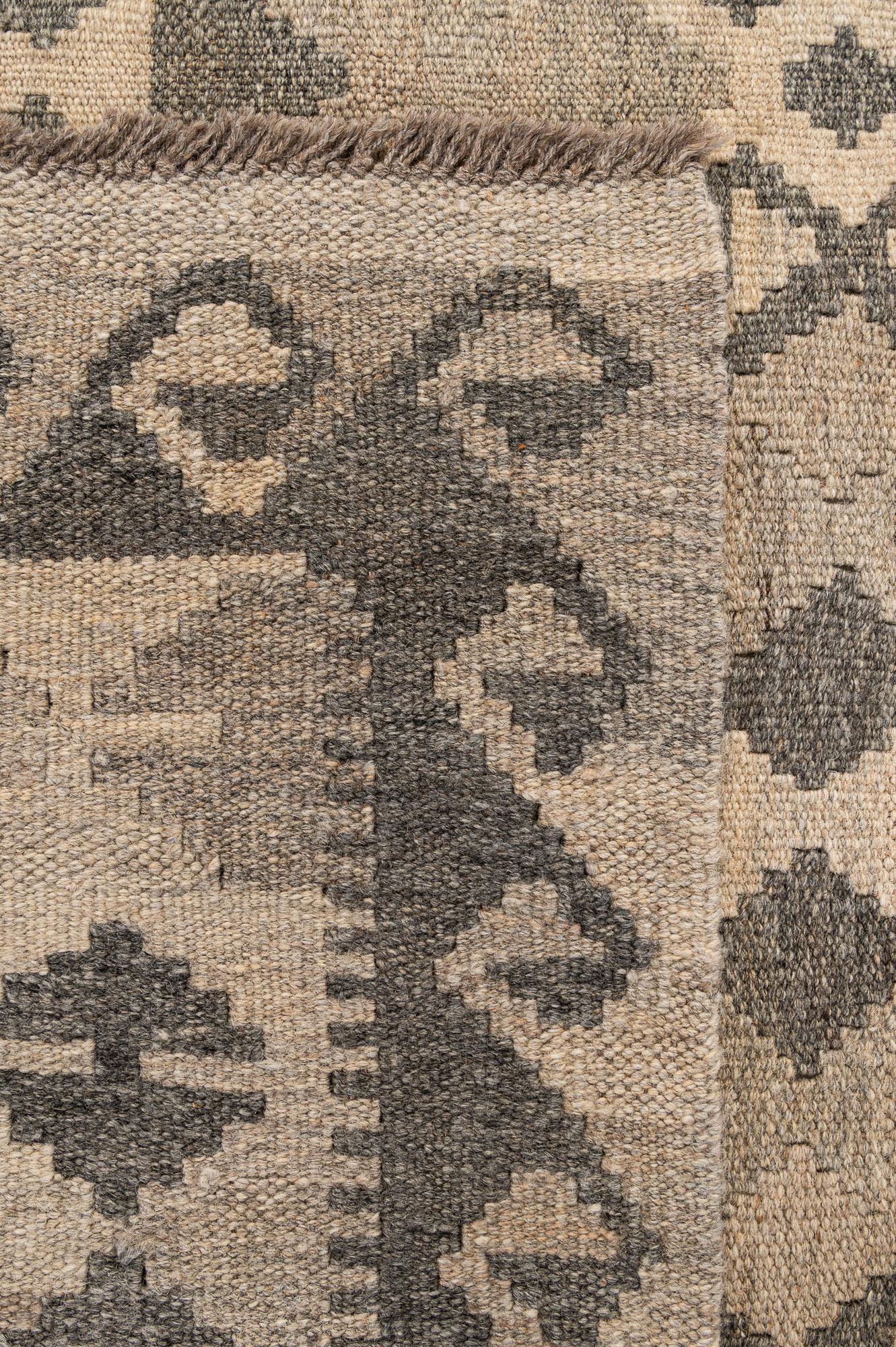 5' 1 x 6' 7 Hand Woven Kilim Maymana Wool Rug