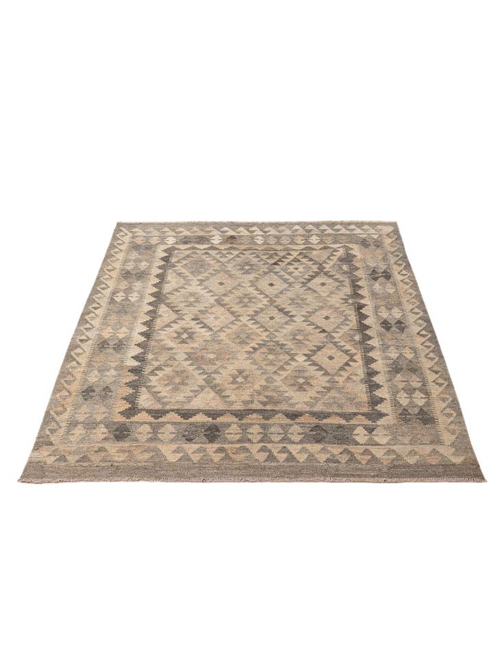Detail image of 5' x 6' 7 Hand Woven Kilim Maymana Wool Rug