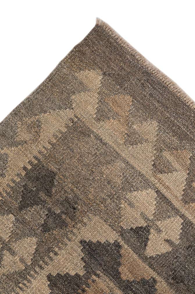 5' x 6' 7 Hand Woven Kilim Maymana Wool Rug