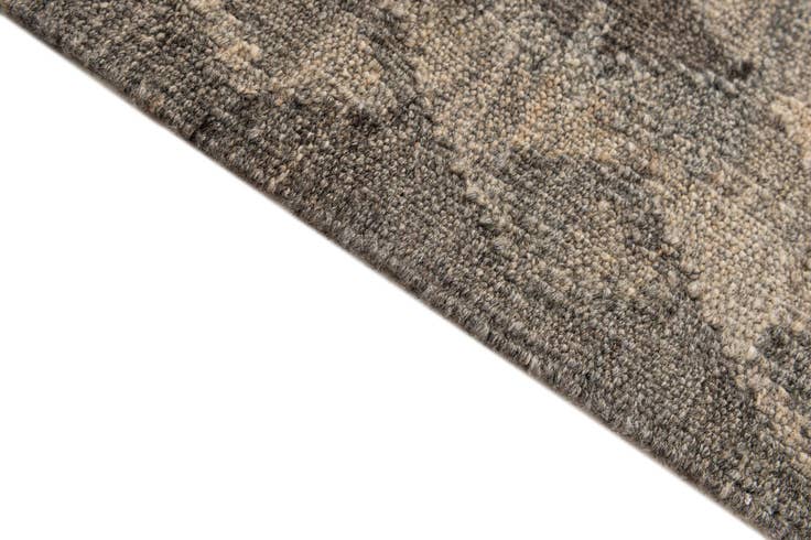 Detail image of 5' x 6' 8 Hand Woven Kilim Maymana Wool Rug