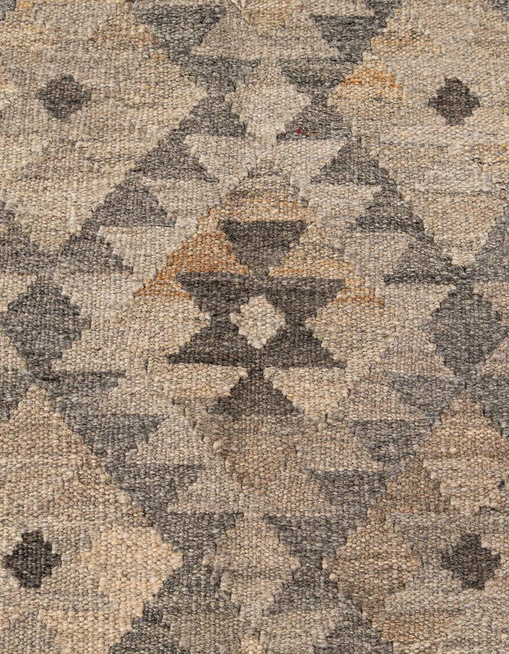 Detail image of 5' x 6' 8  Hand Woven Kilim Maymana Wool Rug