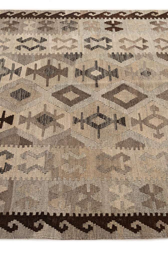 5' x 6' 6 Hand Woven Kilim Maymana Wool Rug