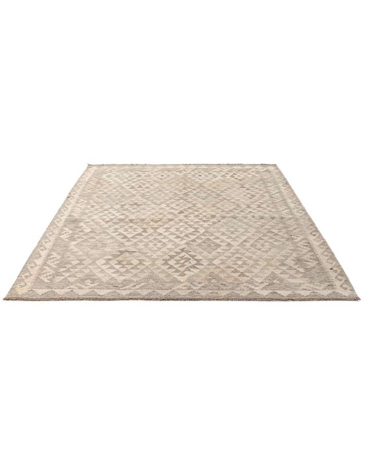 5' 2 x 6' 9 Hand Woven Kilim Maymana Wool Rug