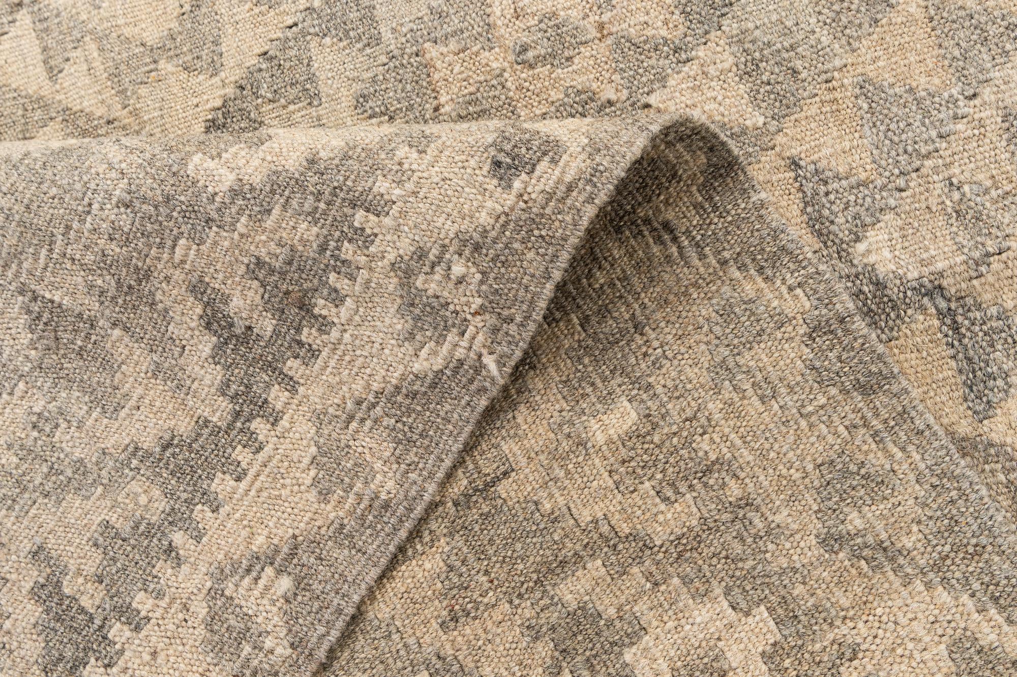 5' 2 x 6' 9 Hand Woven Kilim Maymana Wool Rug
