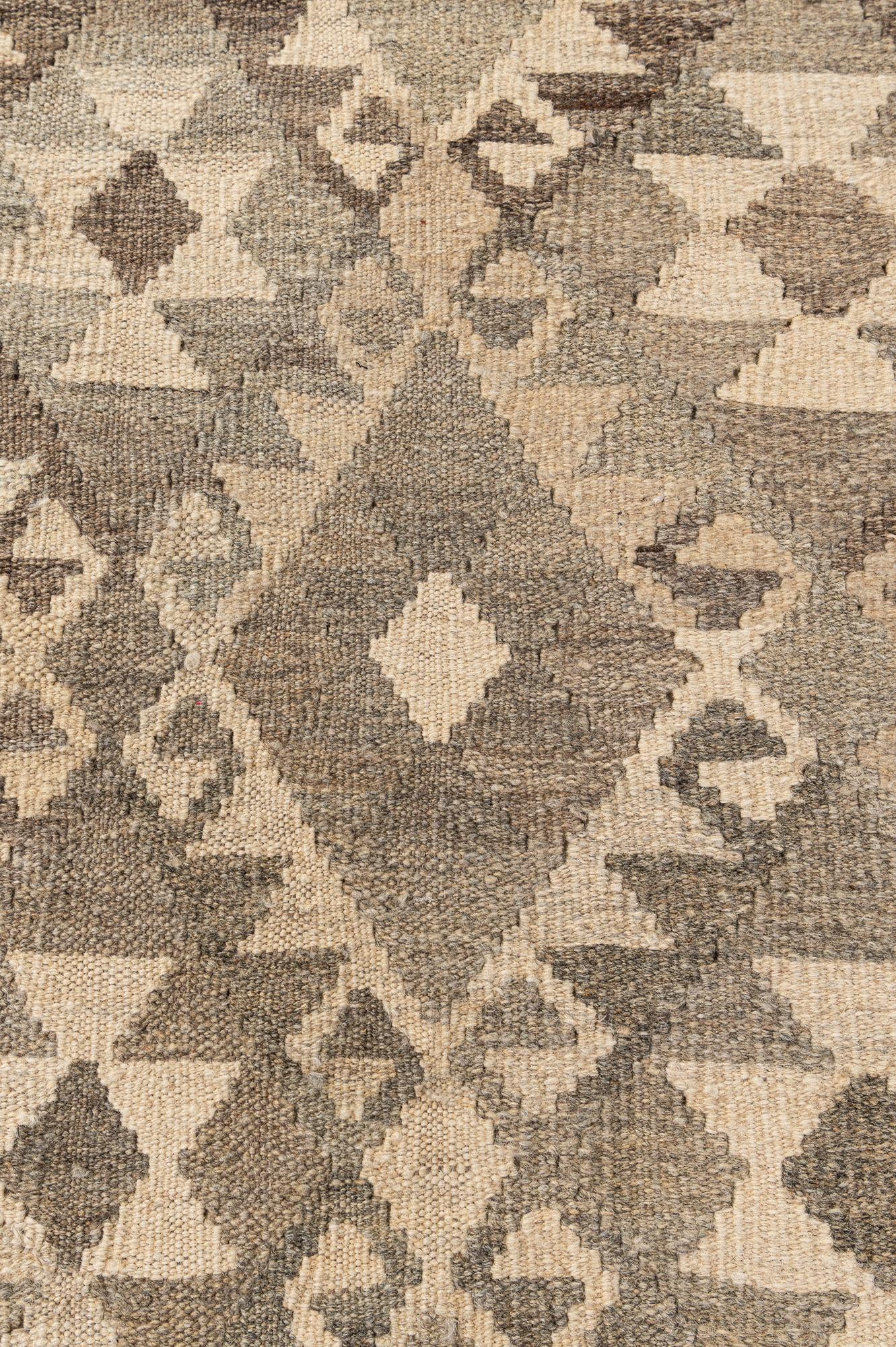 6' 8 x 9' 7 Hand Woven Kilim Maymana Wool Rug