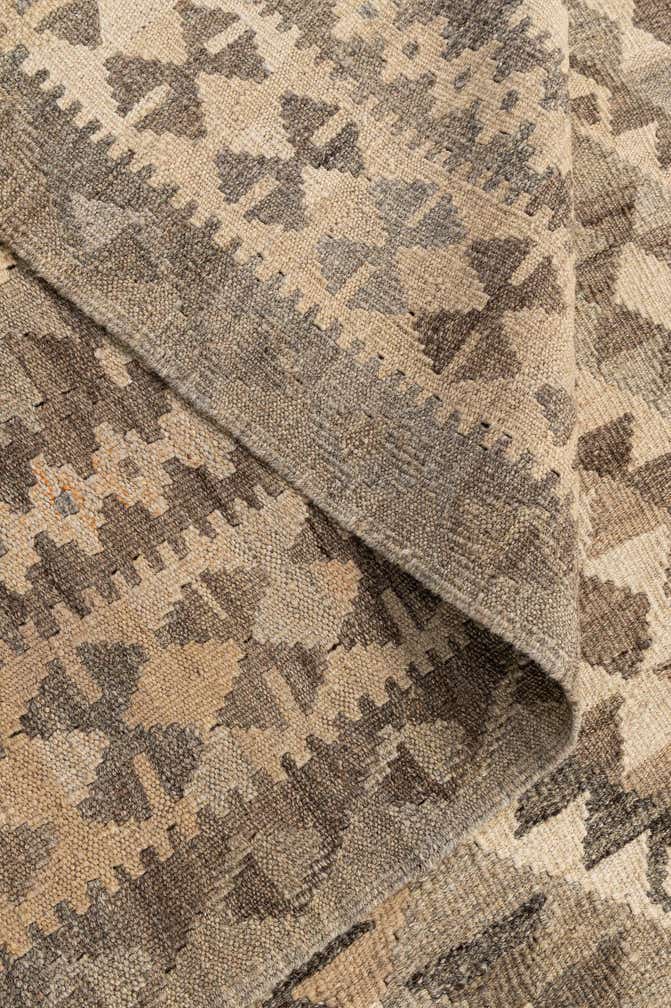 6' 8 x 9' 7 Hand Woven Kilim Maymana Wool Rug