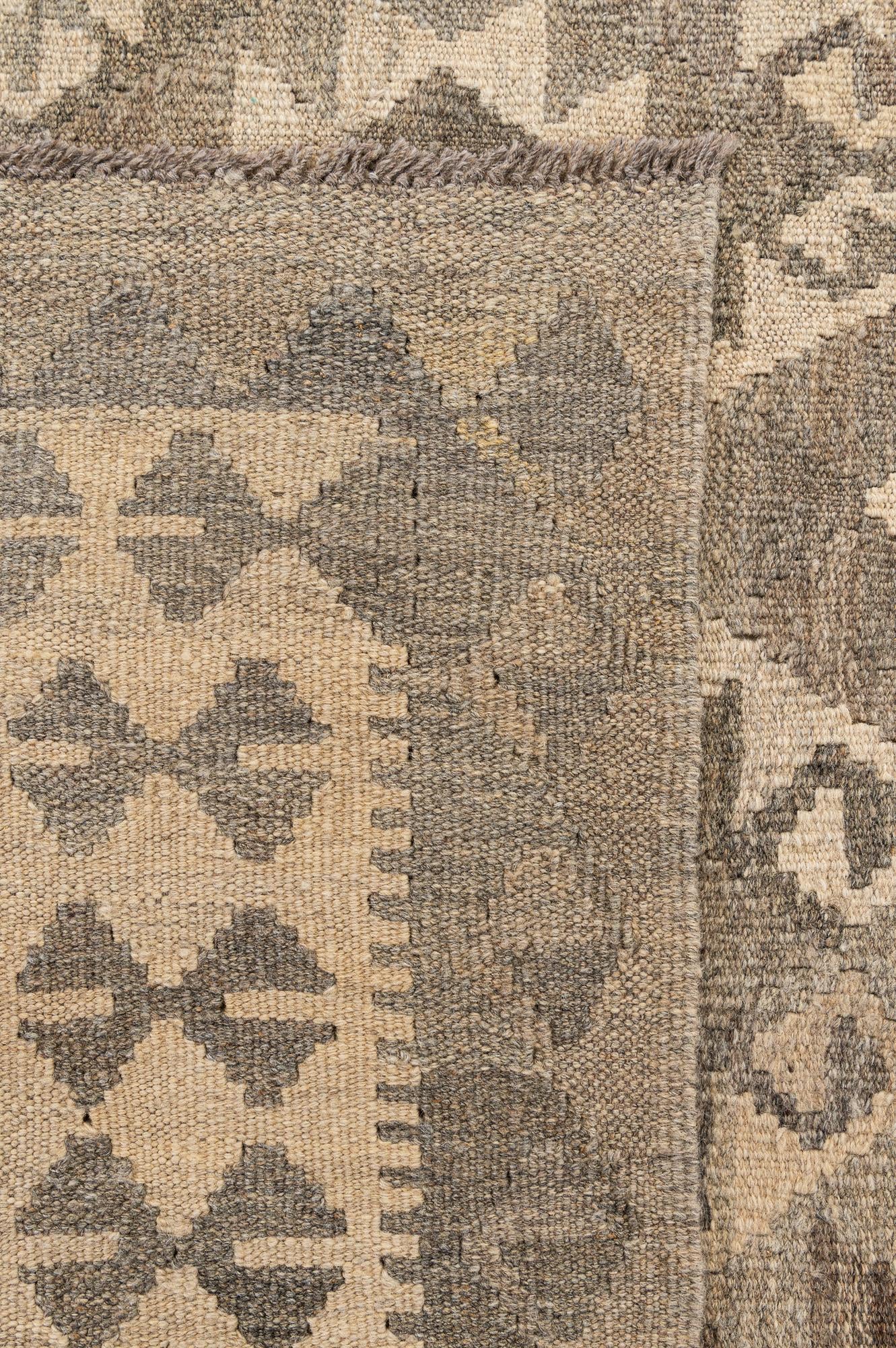 6' 8 x 9' 7 Hand Woven Kilim Maymana Wool Rug