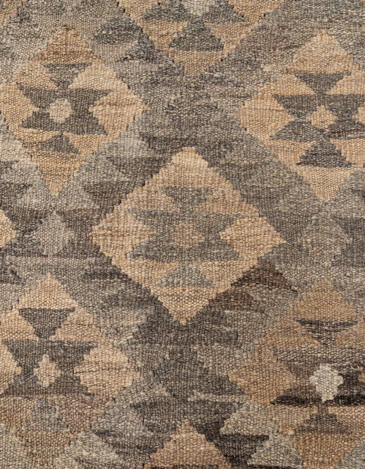Detail image of 5' 1 x 6' 6  Hand Woven Kilim Maymana Wool Rug