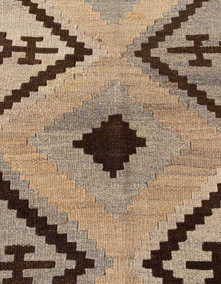Detail image of 4' 10 x 6' 5  Hand Woven Kilim Maymana Wool Rug