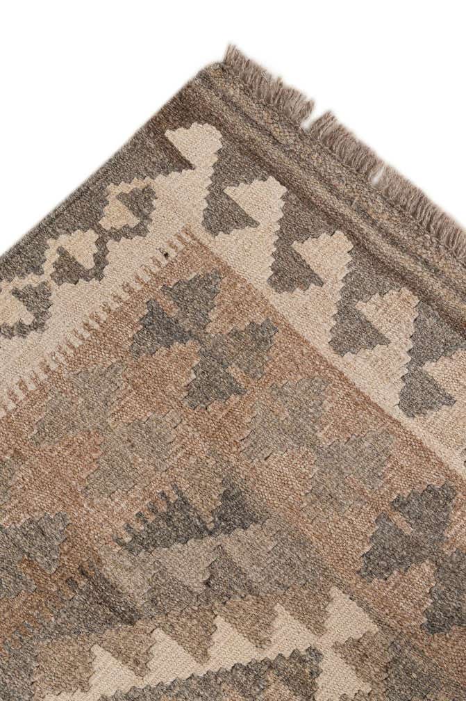 4' 11 x 7' Hand Woven Kilim Maymana Wool Rug