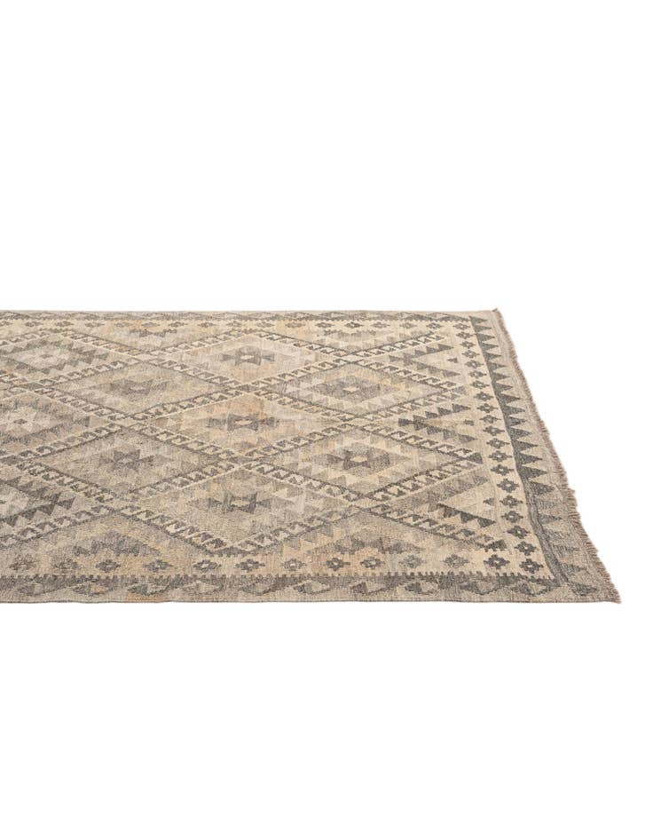 Detail image of 4' 11 x 6' 10  Hand Woven Kilim Maymana Wool Rug