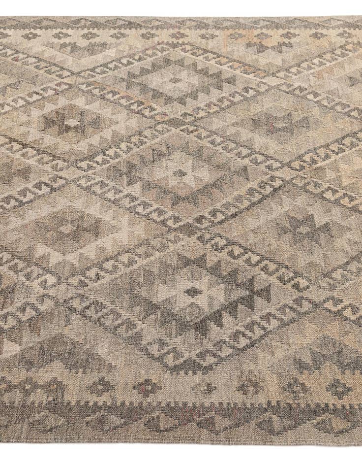 Detail image of 4' 11 x 6' 10  Hand Woven Kilim Maymana Wool Rug