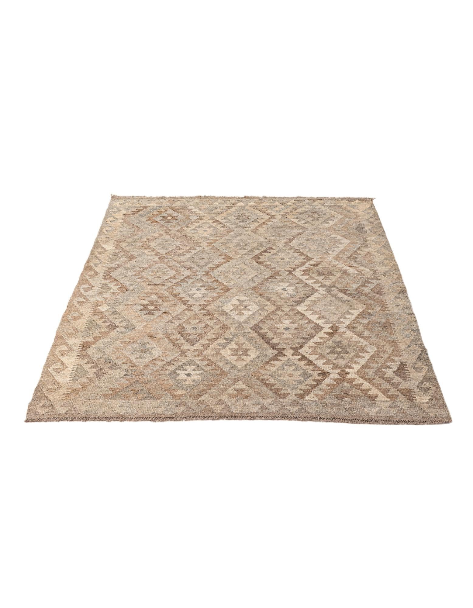 5' 1 x 6' 9 Hand Woven Kilim Maymana Wool Rug