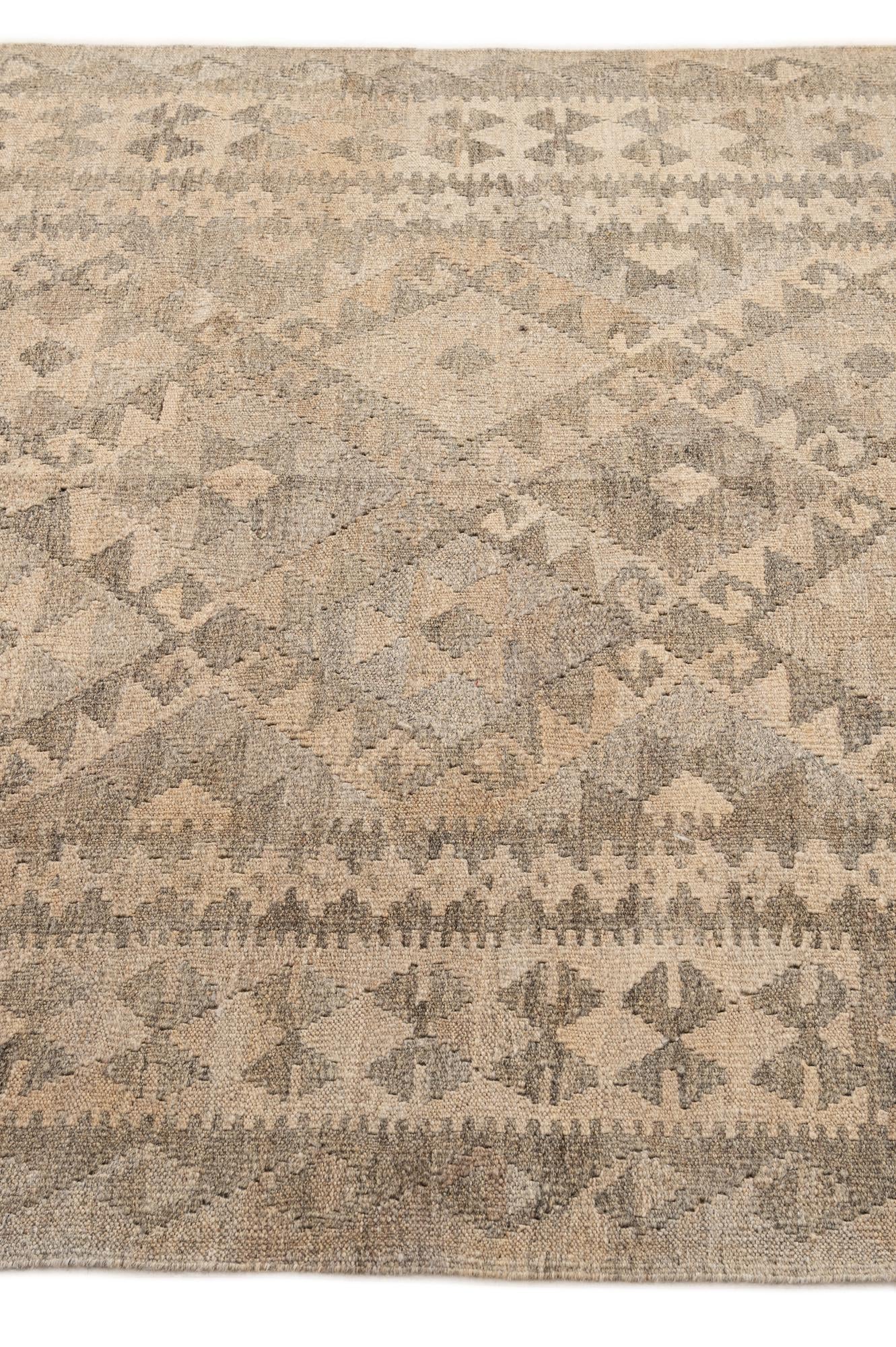 4' 10 x 6' 10 Hand Woven Kilim Maymana Wool Rug
