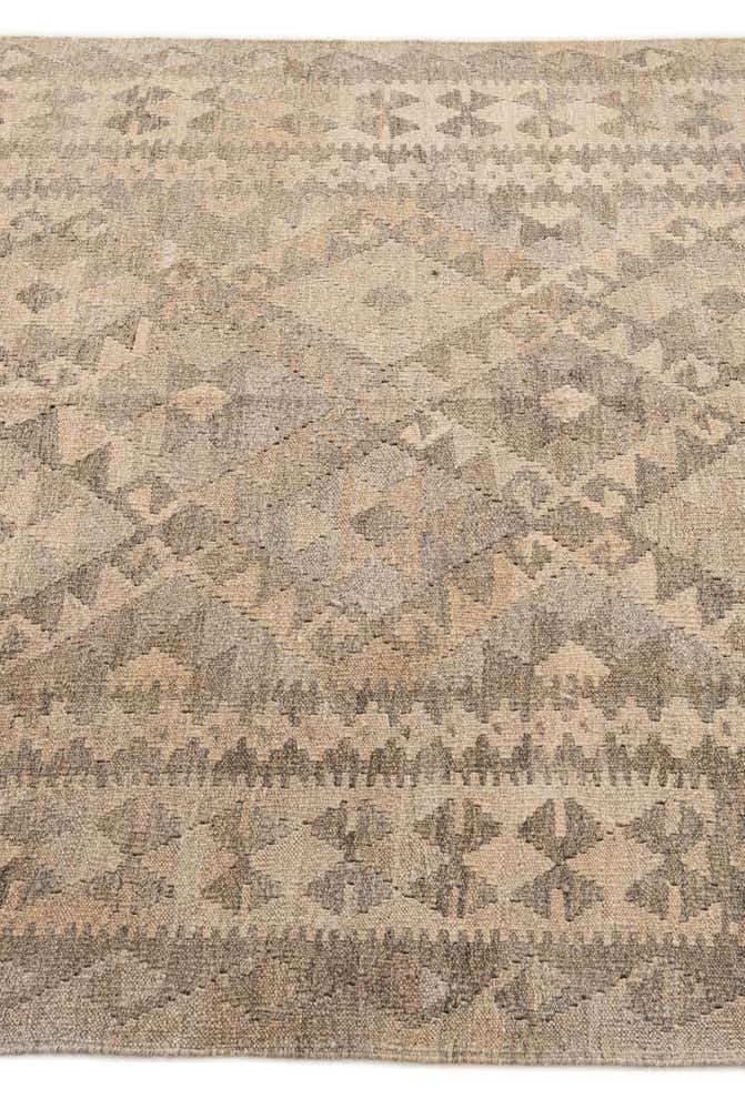 4' 10 x 6' 10 Hand Woven Kilim Maymana Wool Rug