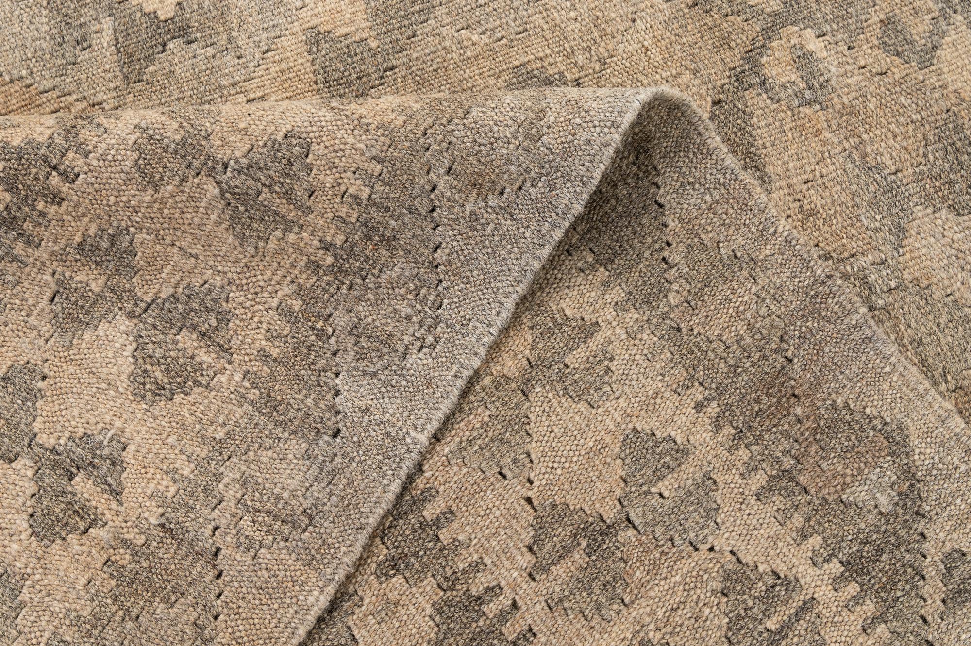 4' 10 x 6' 10 Hand Woven Kilim Maymana Wool Rug