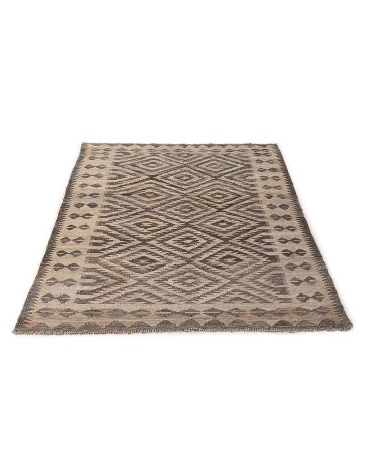 5' x 7' 1 Hand Woven Kilim Maymana Wool Rug