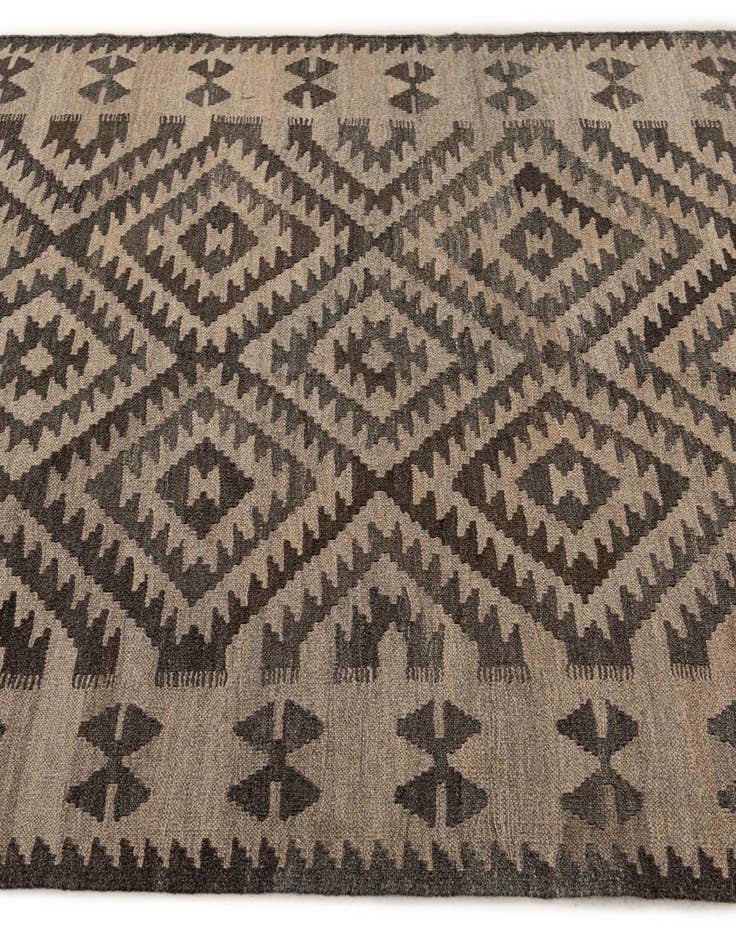 Detail image of 5' x 7' 1 Hand Woven Kilim Maymana Wool Rug