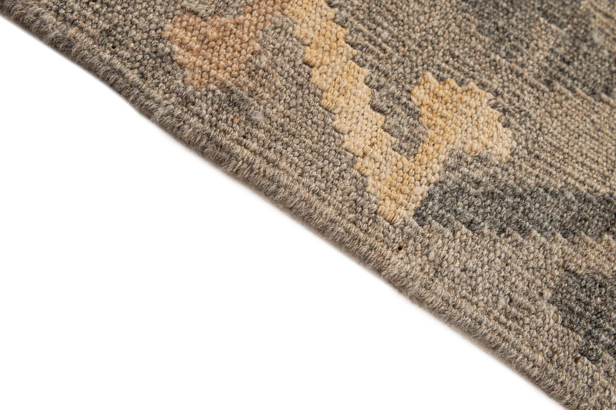 5' 2 x 6' 3 Hand Woven Kilim Maymana Wool Rug