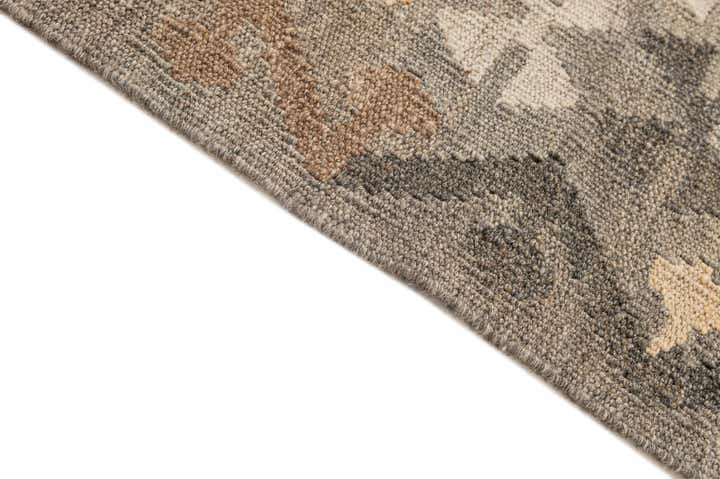 5' 2 x 6' 3 Hand Woven Kilim Maymana Wool Rug