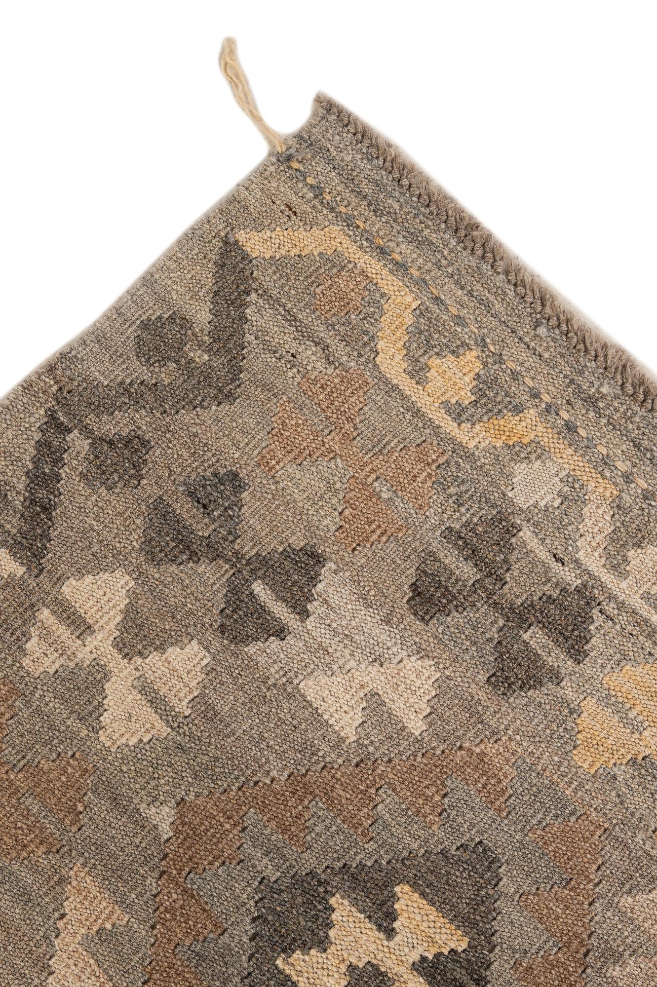 5' 2 x 6' 3 Hand Woven Kilim Maymana Wool Rug