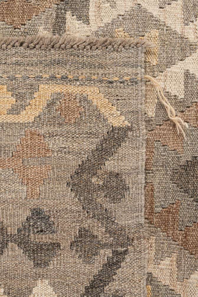 5' 2 x 6' 3 Hand Woven Kilim Maymana Wool Rug