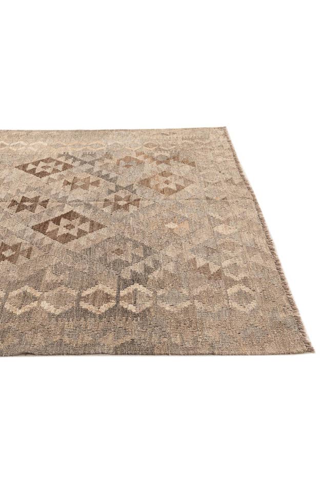 Detail image of 5' 2 x 6' 3 Hand Woven Kilim Maymana Wool Rug